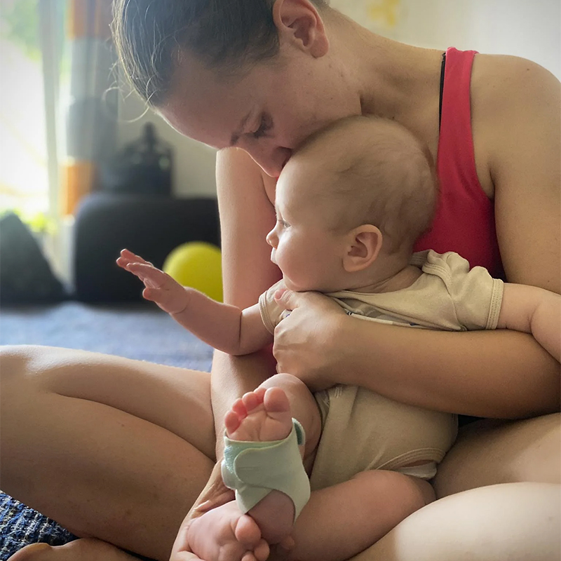 Prima noastră Zi Internațională a Copilului – sărbătorită datorită lui Owlet